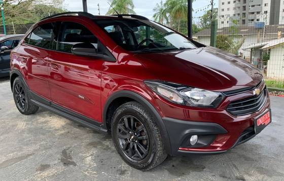 CHEVROLET ONIX 1.4 MPFI ACTIV 8V FLEX 4P AUTOMÁTICO